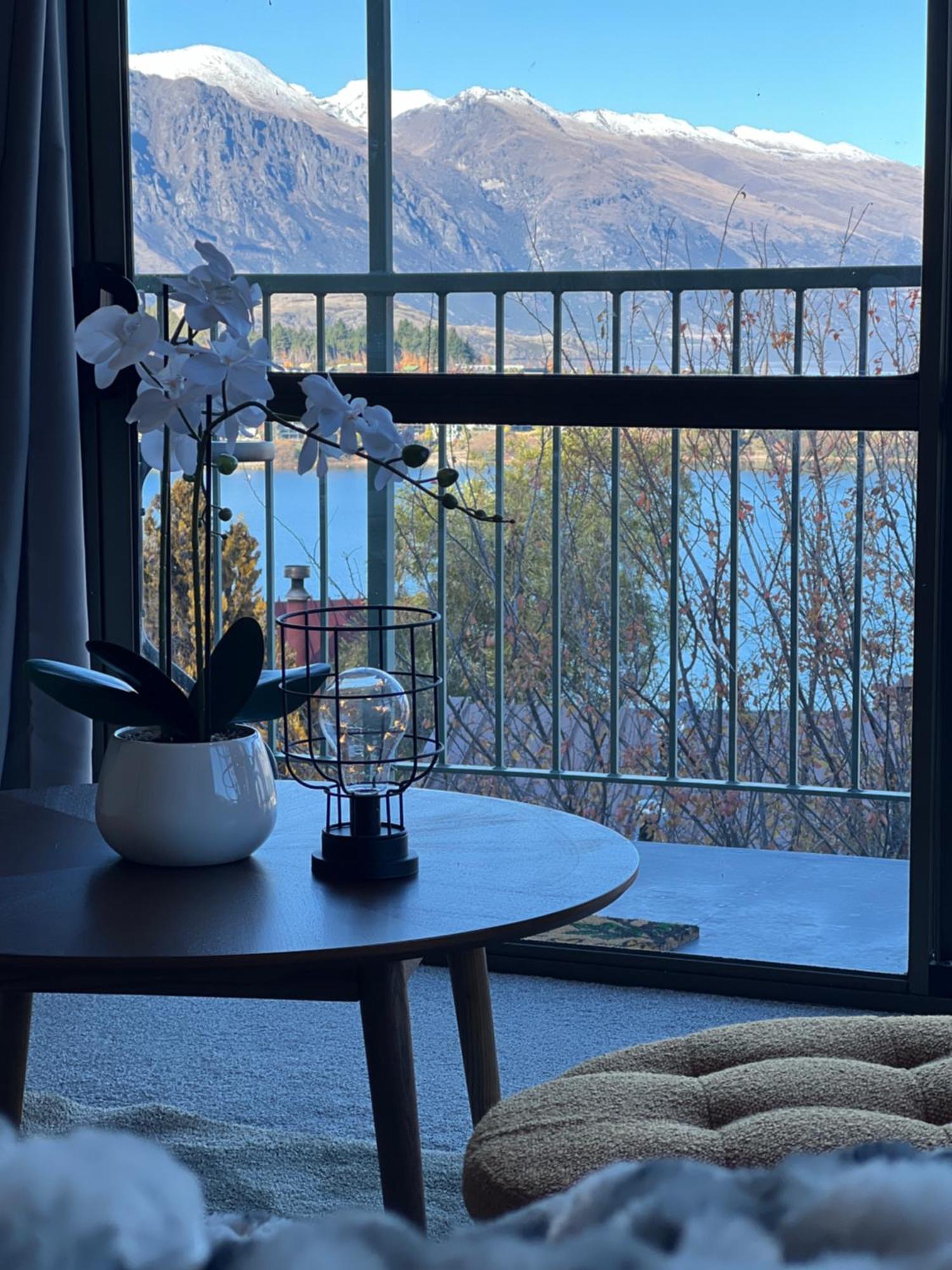 Lakeview Home Retreat At Queenstown Hill Экстерьер фото